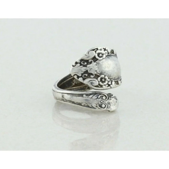 Sterling Silver Flower Spoon Ring size 7 1/4 Adjustable - Picture 4 of 6